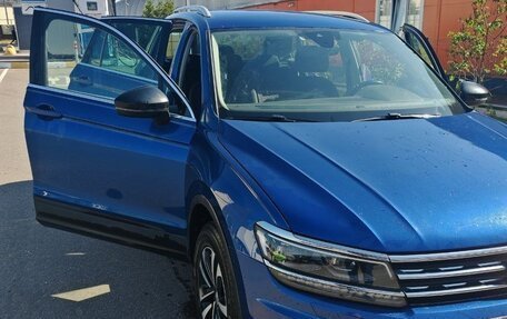 Volkswagen Tiguan II, 2019 год, 2 050 000 рублей, 28 фотография