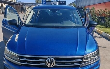 Volkswagen Tiguan II, 2019 год, 2 050 000 рублей, 29 фотография