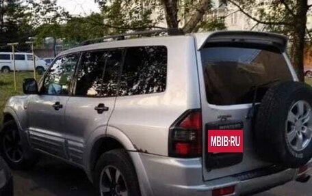 Mitsubishi Montero III, 2000 год, 590 000 рублей, 2 фотография