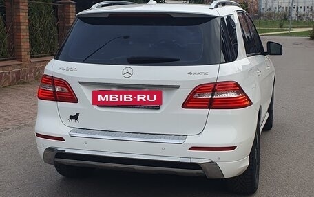 Mercedes-Benz M-Класс, 2014 год, 2 700 000 рублей, 4 фотография