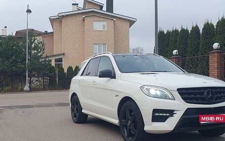 Mercedes-Benz M-Класс, 2014 год, 2 700 000 рублей, 2 фотография