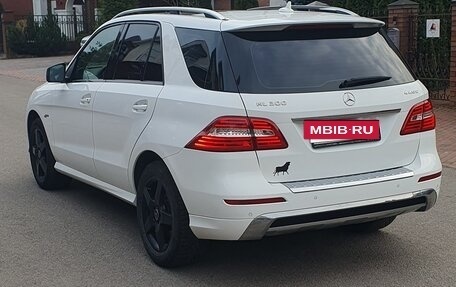 Mercedes-Benz M-Класс, 2014 год, 2 700 000 рублей, 3 фотография