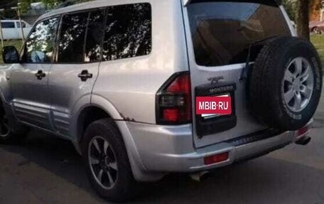 Mitsubishi Montero III, 2000 год, 590 000 рублей, 4 фотография