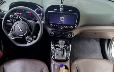 KIA Soul III, 2019 год, 2 050 000 рублей, 5 фотография