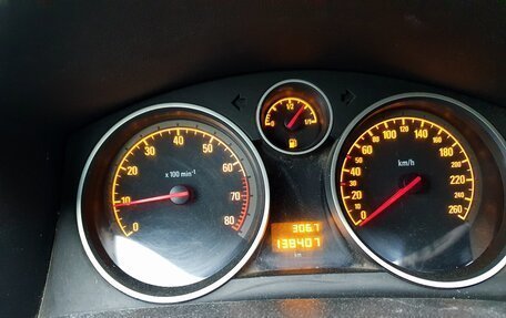 Opel Astra H, 2011 год, 800 000 рублей, 9 фотография