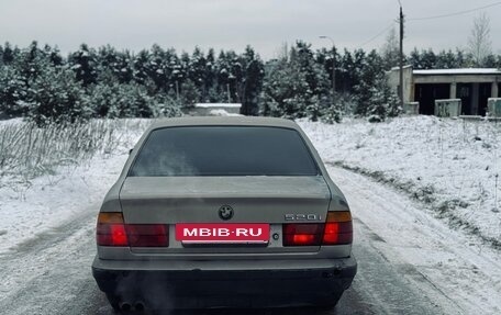 BMW 5 серия, 1990 год, 215 000 рублей, 4 фотография