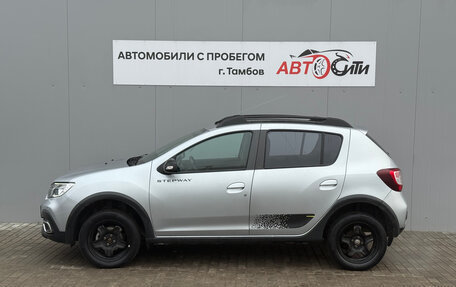 Renault Sandero II рестайлинг, 2022 год, 1 403 000 рублей, 4 фотография