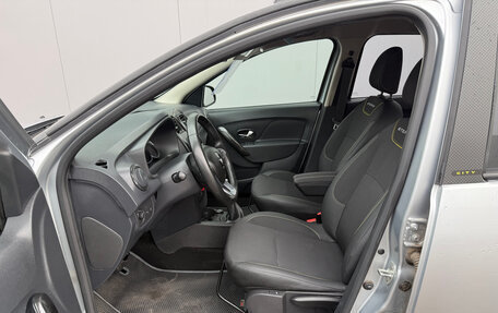 Renault Sandero II рестайлинг, 2022 год, 1 403 000 рублей, 9 фотография