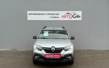 Renault Sandero II рестайлинг, 2022 год, 1 403 000 рублей, 2 фотография