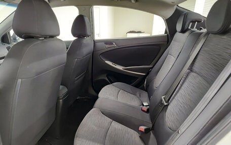 Hyundai Solaris II рестайлинг, 2016 год, 1 100 000 рублей, 16 фотография