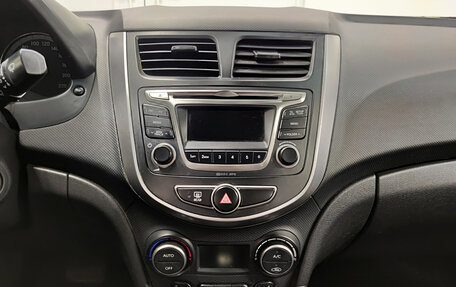 Hyundai Solaris II рестайлинг, 2016 год, 1 100 000 рублей, 19 фотография