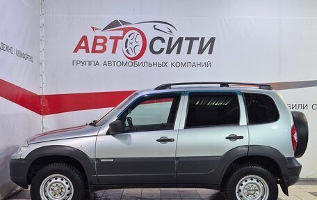 Chevrolet Niva I рестайлинг, 2018 год, 819 000 рублей, 4 фотография