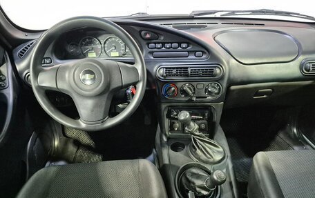 Chevrolet Niva I рестайлинг, 2018 год, 819 000 рублей, 10 фотография