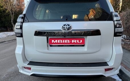 Toyota Land Cruiser Prado 150 рестайлинг 2, 2020 год, 6 200 000 рублей, 3 фотография