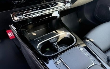 Mercedes-Benz A-Класс, 2022 год, 2 350 000 рублей, 20 фотография