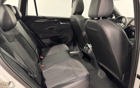 Volkswagen Tiguan, 2025 год, 4 900 000 рублей, 9 фотография