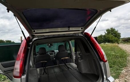 Nissan X-Trail, 2005 год, 620 000 рублей, 12 фотография