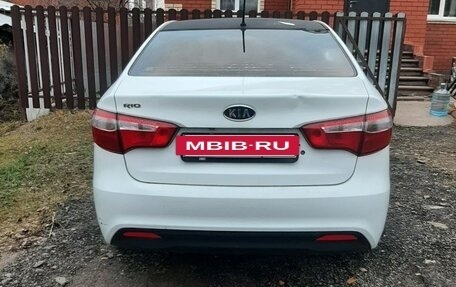 KIA Rio III рестайлинг, 2012 год, 590 000 рублей, 3 фотография