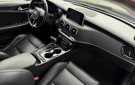 KIA Stinger I, 2018 год, 2 470 000 рублей, 15 фотография