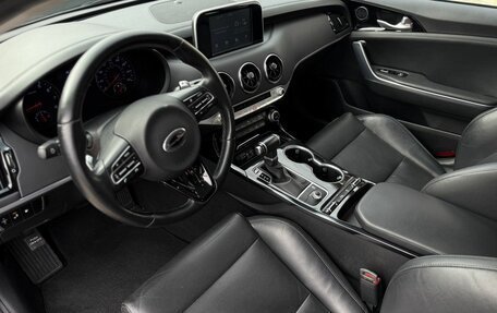 KIA Stinger I, 2018 год, 2 470 000 рублей, 13 фотография