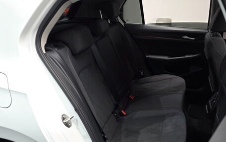 Volkswagen Golf VIII, 2024 год, 3 000 121 рублей, 10 фотография