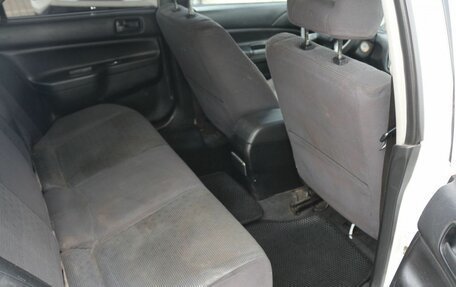 Mitsubishi Lancer IX, 2004 год, 290 000 рублей, 13 фотография