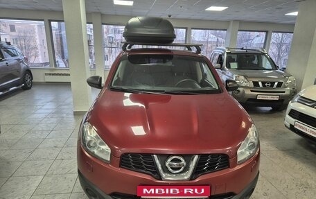 Nissan Qashqai, 2010 год, 799 000 рублей, 2 фотография