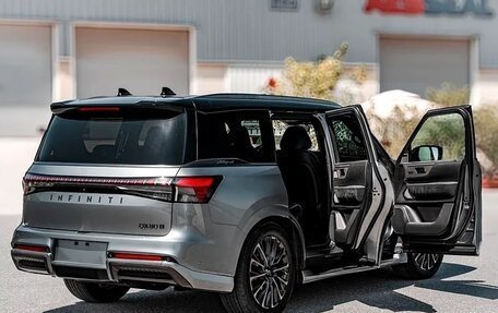 Infiniti QX80, 2025 год, 14 890 040 рублей, 9 фотография