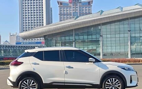 Nissan Kicks I, 2021 год, 1 810 000 рублей, 5 фотография