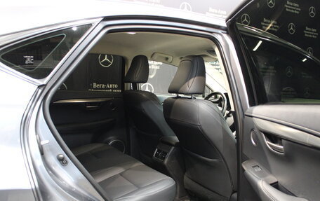 Lexus NX I, 2016 год, 2 375 000 рублей, 18 фотография