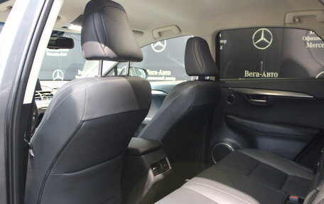 Lexus NX I, 2016 год, 2 375 000 рублей, 17 фотография