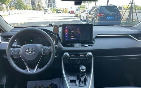 Toyota RAV4, 2022 год, 3 490 032 рублей, 8 фотография