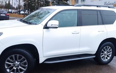 Toyota Land Cruiser Prado 150 рестайлинг 2, 2018 год, 3 790 000 рублей, 5 фотография