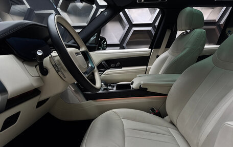 Land Rover Range Rover IV рестайлинг, 2022 год, 17 000 000 рублей, 15 фотография