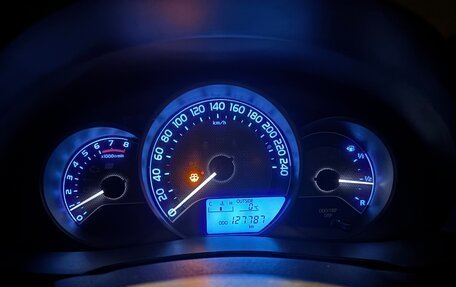 Toyota Corolla, 2014 год, 1 250 000 рублей, 9 фотография