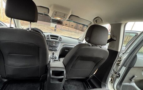 Opel Insignia II рестайлинг, 2010 год, 680 000 рублей, 15 фотография