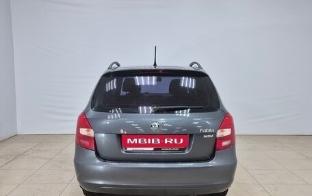 Skoda Fabia II, 2012 год, 580 000 рублей, 5 фотография