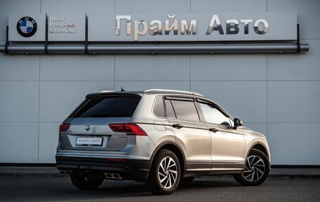 Volkswagen Tiguan II, 2018 год, 2 540 000 рублей, 2 фотография