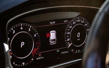 Volkswagen Tiguan II, 2018 год, 2 540 000 рублей, 25 фотография