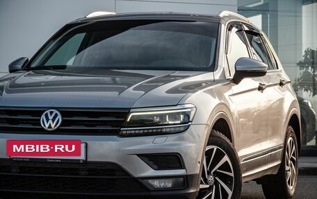 Volkswagen Tiguan II, 2018 год, 2 540 000 рублей, 13 фотография