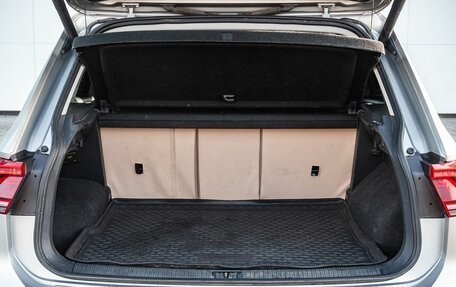 Volkswagen Tiguan II, 2018 год, 2 540 000 рублей, 33 фотография