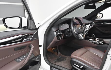 BMW 5 серия, 2022 год, 4 480 000 рублей, 12 фотография