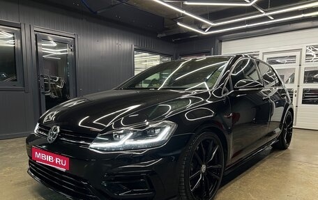 Volkswagen Golf R VII, 2019 год, 3 480 000 рублей, 3 фотография