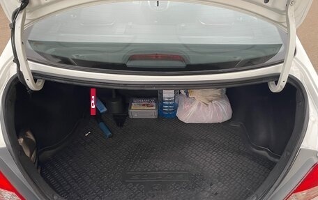 Hyundai Solaris II рестайлинг, 2013 год, 720 000 рублей, 24 фотография