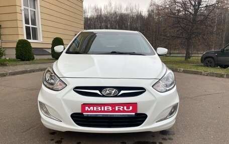 Hyundai Solaris II рестайлинг, 2013 год, 720 000 рублей, 28 фотография