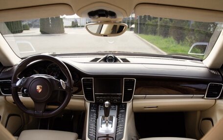 Porsche Panamera II рестайлинг, 2013 год, 3 300 000 рублей, 30 фотография