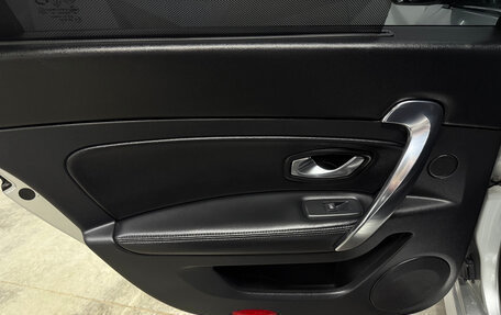 Renault Latitude I, 2012 год, 1 000 000 рублей, 27 фотография