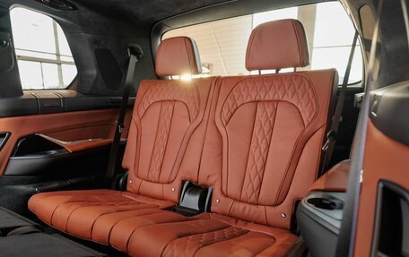 BMW X7, 2025 год, 18 690 000 рублей, 30 фотография