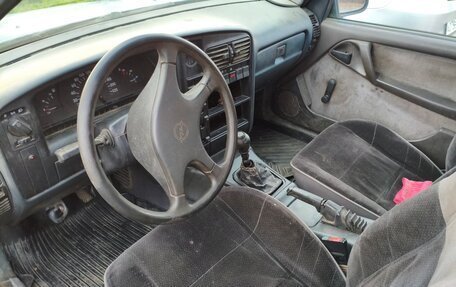 Opel Omega A, 1987 год, 99 000 рублей, 7 фотография