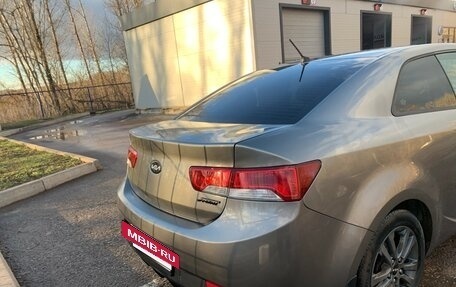 KIA Cerato III, 2010 год, 900 000 рублей, 5 фотография
